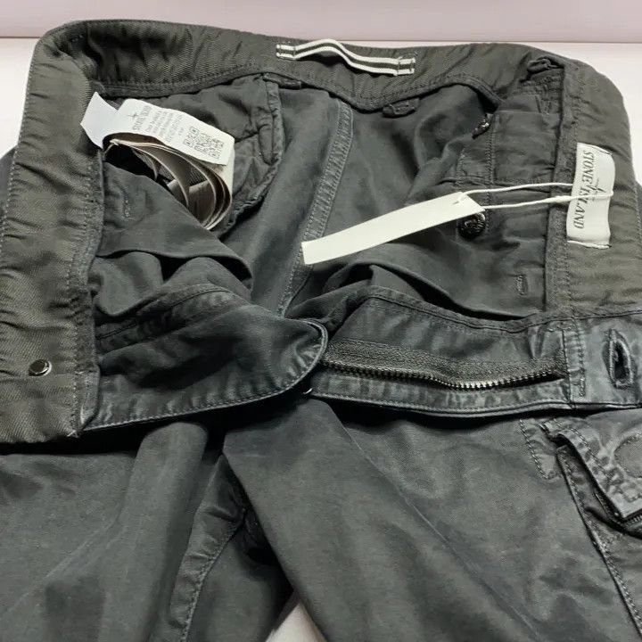 Stone Island Stone Island Black Cargo Pants for Men Size US 30 / EU 46 - 8 Thumbnail
