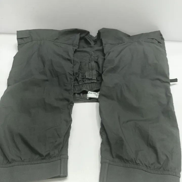 Stone Island Stone Island Casual Cargo Pants in Charcoal Size US 30 / EU 46 - 15 Thumbnail