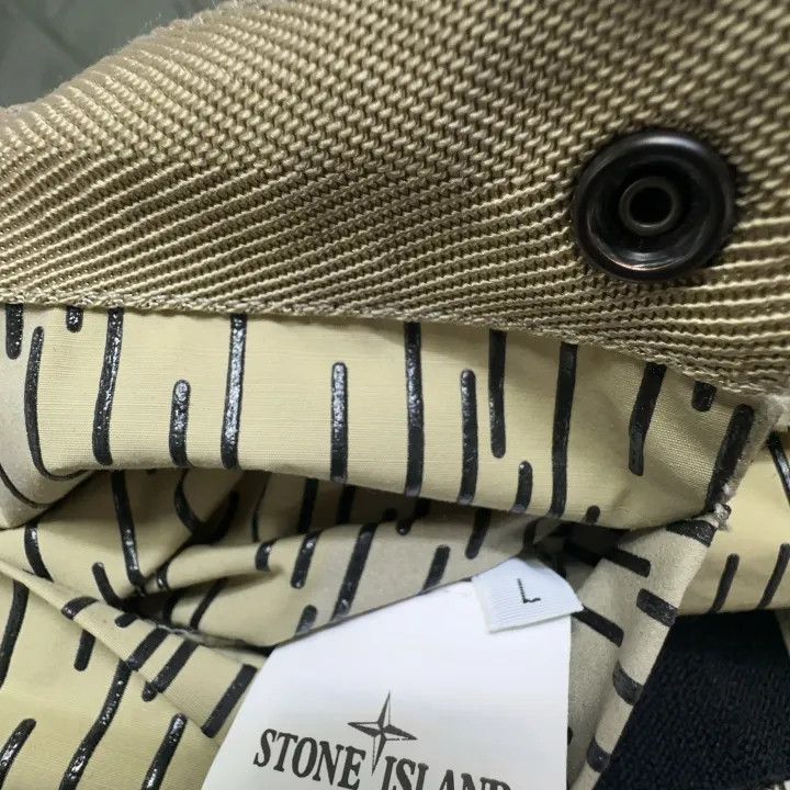 Stone Island Stone Island Abstract Print Vest for Men Size US L / EU 52-54 / 3 - 5 Thumbnail