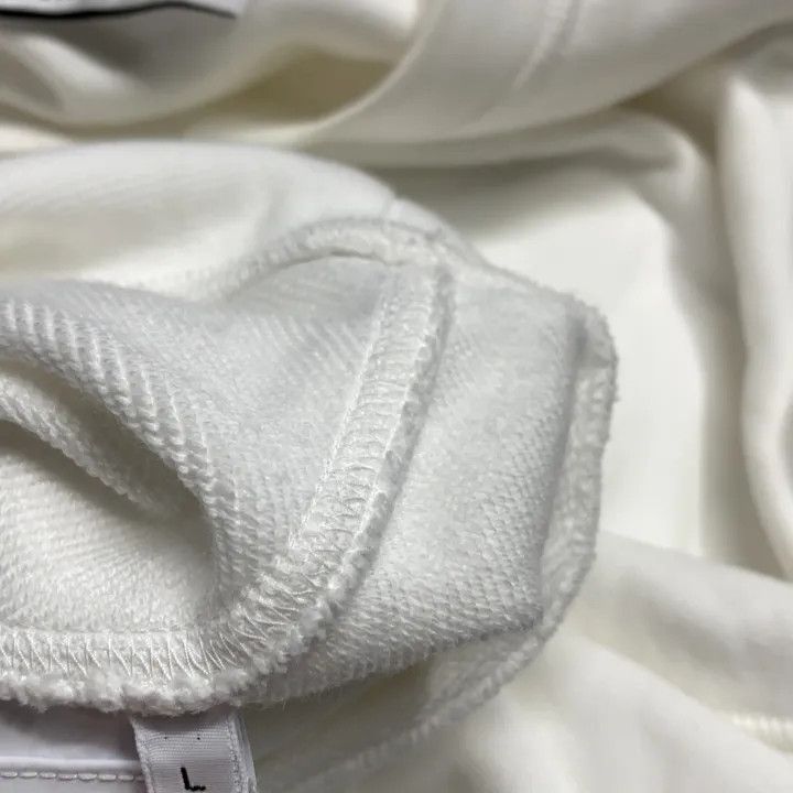 Stone Island Stone Island White Logo Sweatshirt for Men Size US L / EU 52-54 / 3 - 7 Thumbnail