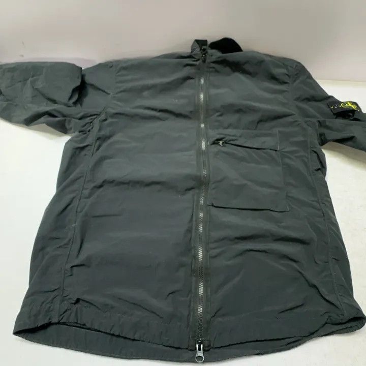 Stone Island Stone Island Logo Polo Jacket for Men Size US M / EU 48-50 / 2 - 12 Thumbnail