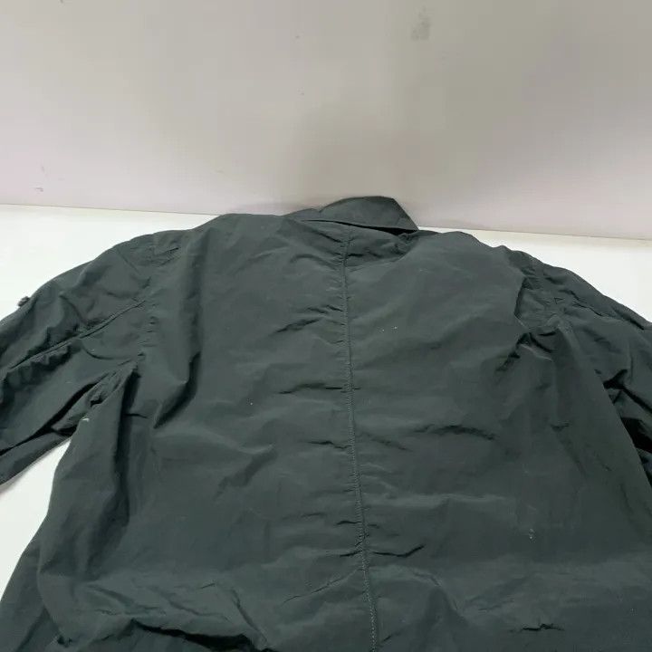Stone Island Stone Island Logo Polo Jacket for Men Size US M / EU 48-50 / 2 - 7 Thumbnail