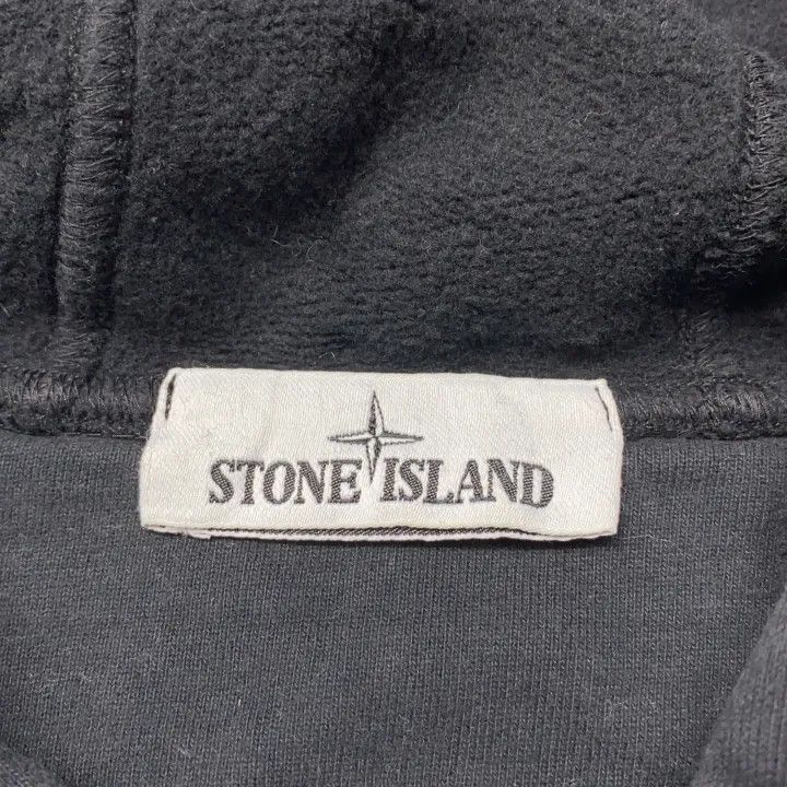 Stone Island Stone Island Classic Logo Hoodie for Men Size US S / EU 44-46 / 1 - 4 Thumbnail