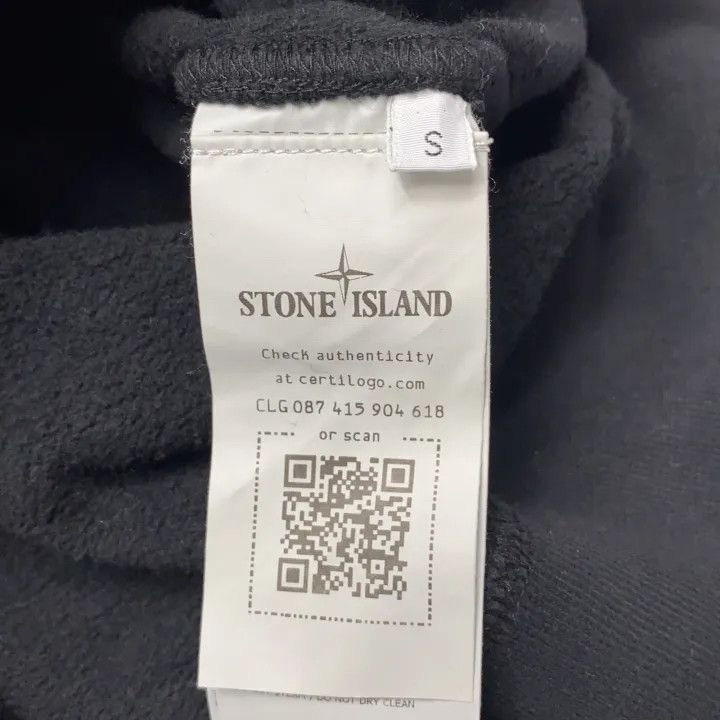Stone Island Stone Island Classic Logo Hoodie for Men Size US S / EU 44-46 / 1 - 5 Thumbnail