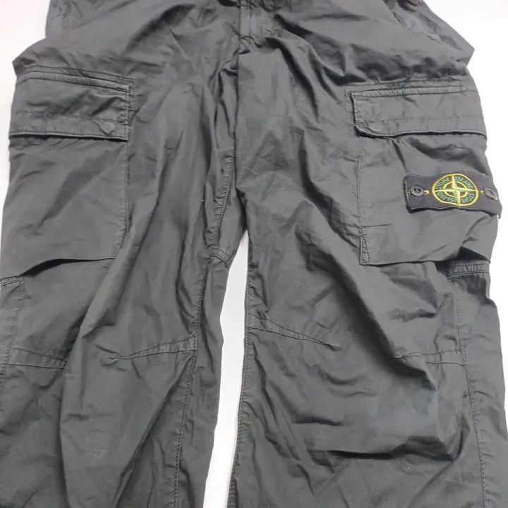 Stone Island Stone Island Black Cargo Pants for Men Size US 32 / EU 48 - 10 Thumbnail