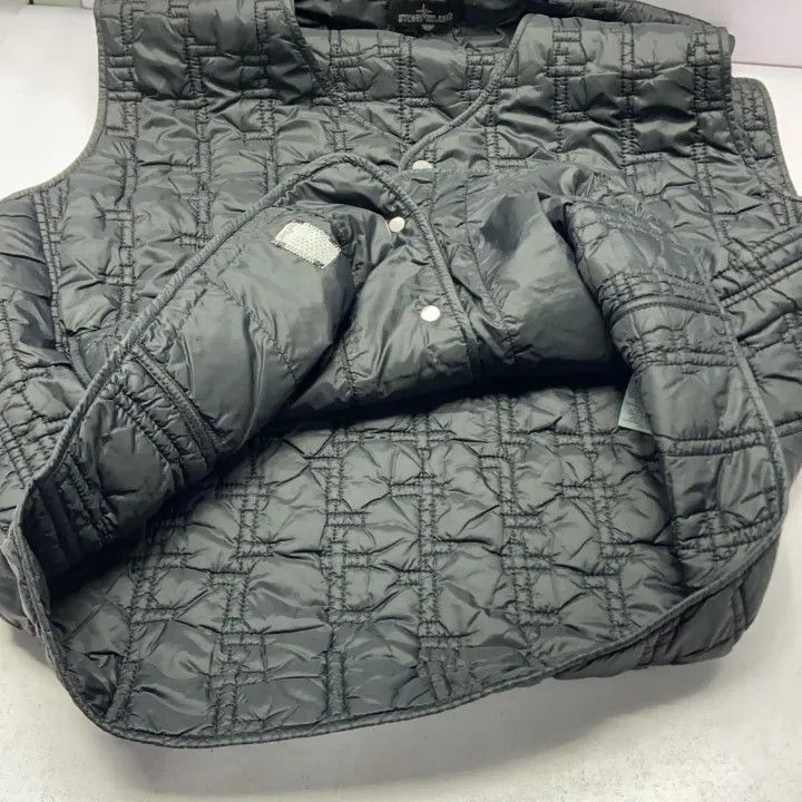Stone Island Stone Island Black Quilted Vest for Men Size US L / EU 52-54 / 3 - 9 Thumbnail