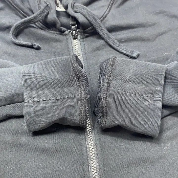 Stone Island Stone Island Black Zip-Up Hoodie for Men Size US XL / EU 56 / 4 - 10 Thumbnail