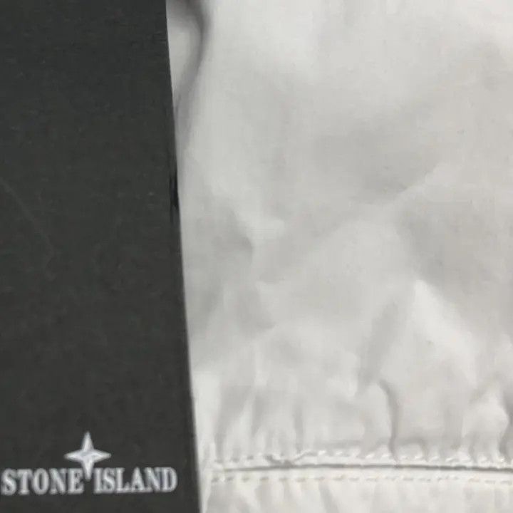 Stone Island Stone Island White Button-Up Jacket for Men Size US XS / EU 42 / 0 - 9 Thumbnail