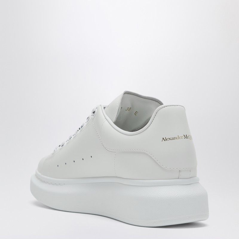 Alexander McQueen Alexander Mcqueen Oversize Sneakers White Size US 11 / IT 41 - 2 Thumbnail