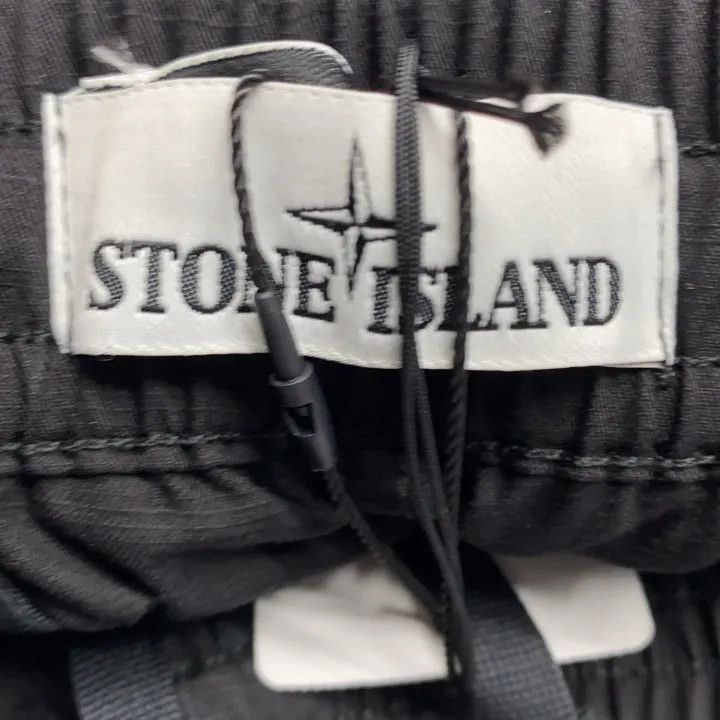 Stone Island Stone Island Black Cargo Shorts for Men Size US 30 / EU 46 - 4 Thumbnail
