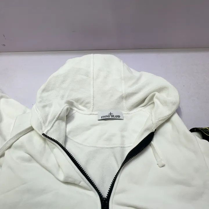 Stone Island Stone Island White Zip-Up Hoodie for Men Size US S / EU 44-46 / 1 - 7 Thumbnail