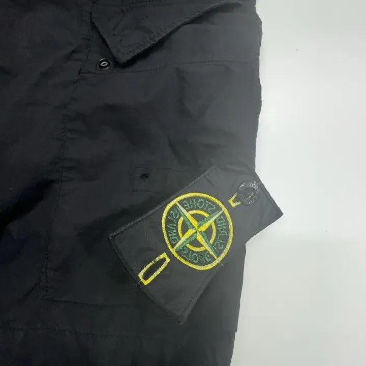 Stone Island Stone Island Black Bermuda Cargo Shorts Size US 31 - 6 Thumbnail
