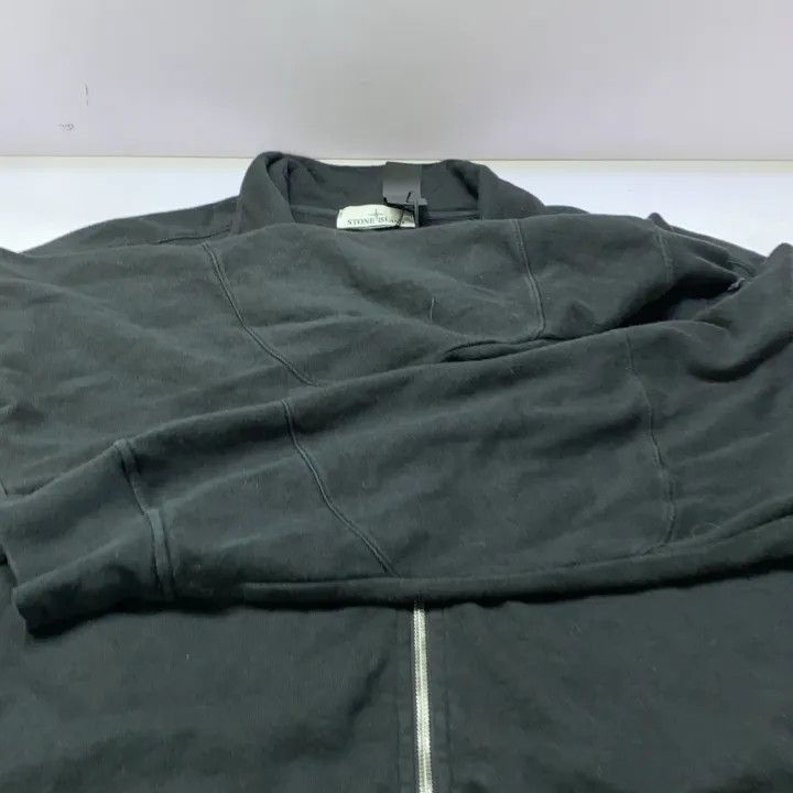 Stone Island Stone Island Black Logo Zip-Up Jacket Size US XXL / EU 58 / 5 - 8 Thumbnail