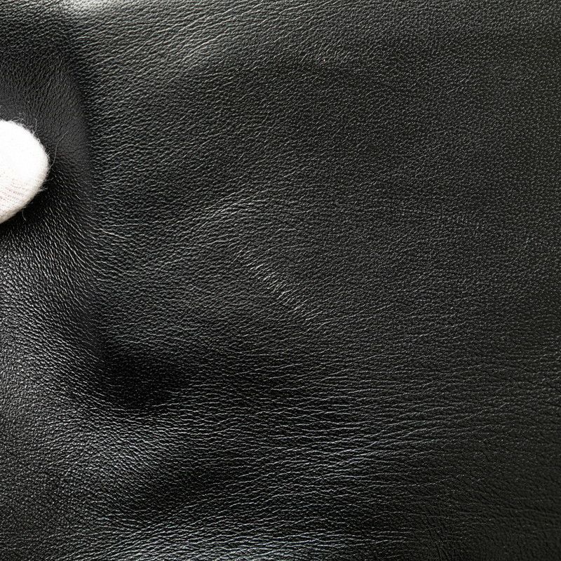 Yves Saint Laurent Yves Saint Laurent Saint Laurent Logo Leather Shoulder Bag Leather Shoulder Bag 581697 Size ONE SIZE - 5 Thumbnail