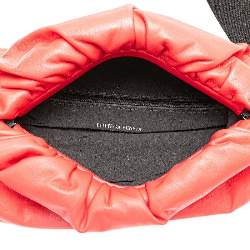 Bottega Veneta Bottega Veneta Bottega Veneta The Pouch Leather Waist Bag Leather Crossbody Bag DUTY FREE for USA Size ONE SIZE - 8 Thumbnail