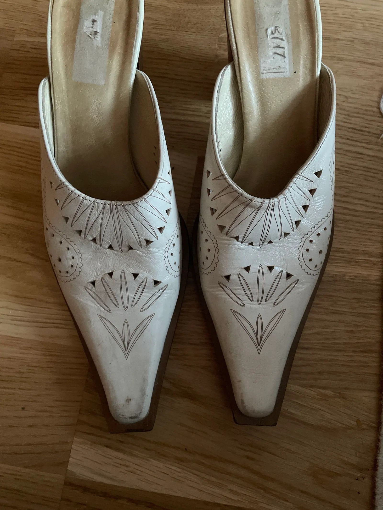 Vintage Italian vintage, unknown brand Heels Size US 7 / IT 37 - 4 Thumbnail