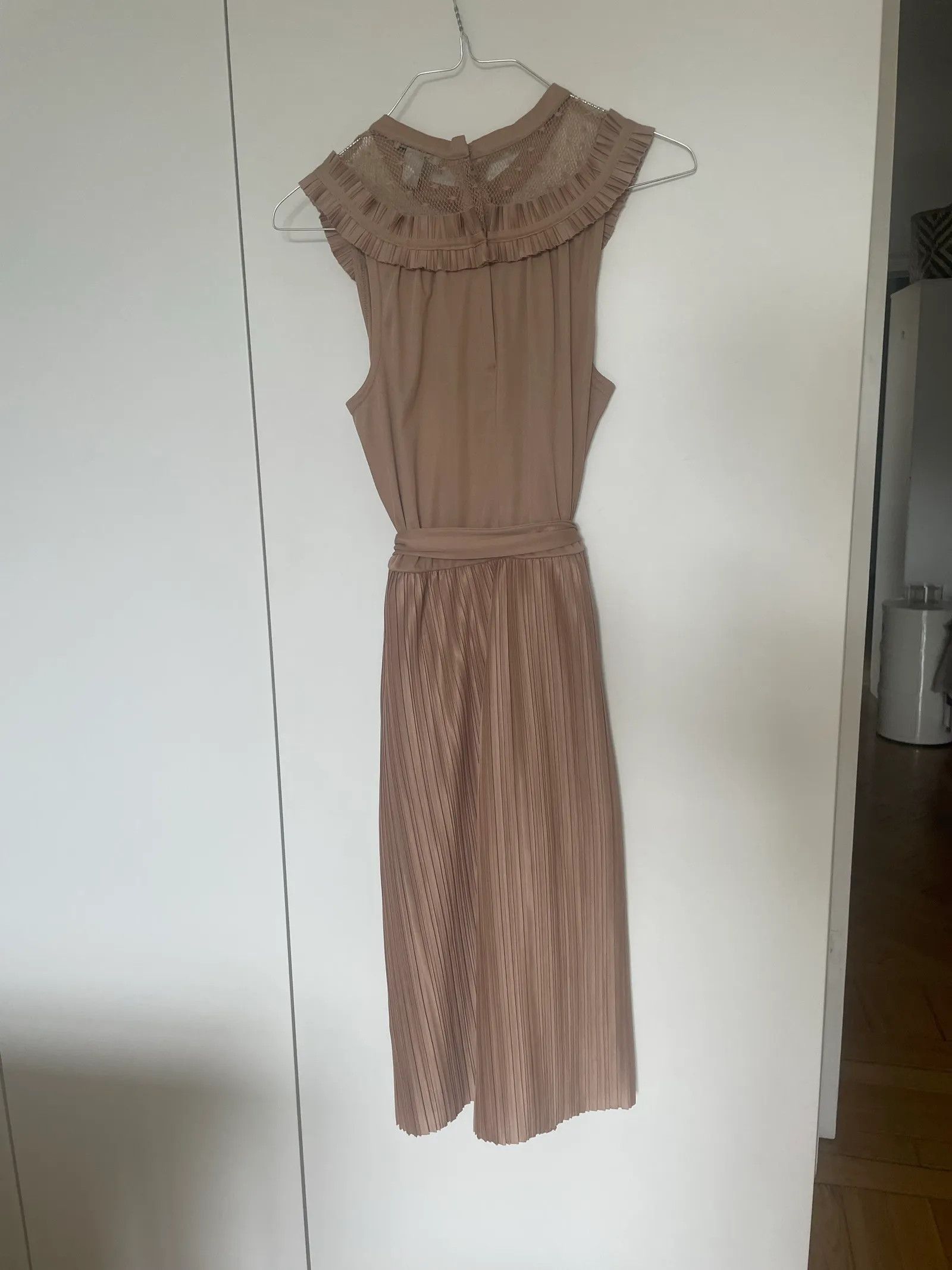 H&M H&M Dress Size XS / US 0-2 / IT 36-38 - 4 Thumbnail