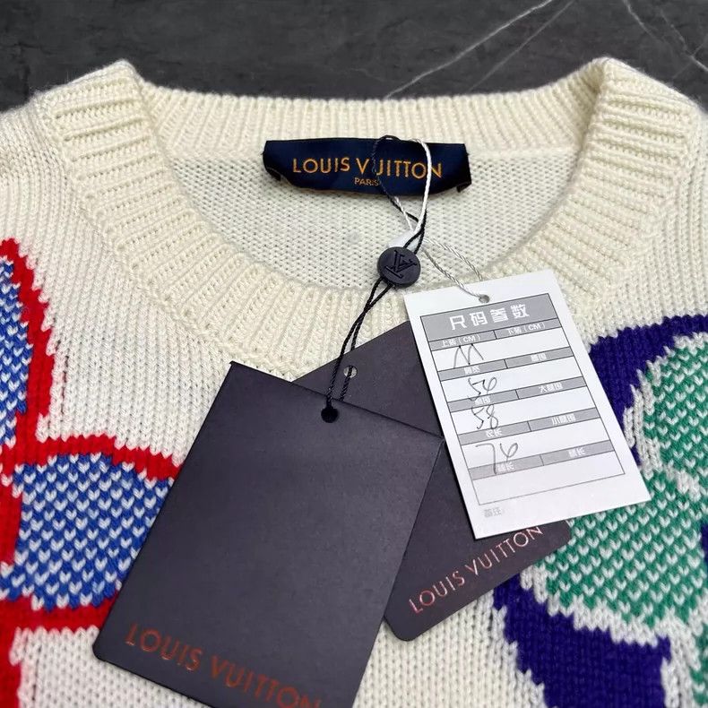 Louis Vuitton louis vuitton colorful floral pattern sweater-dmc Size US M / EU 48-50 / 2 - 3 Thumbnail