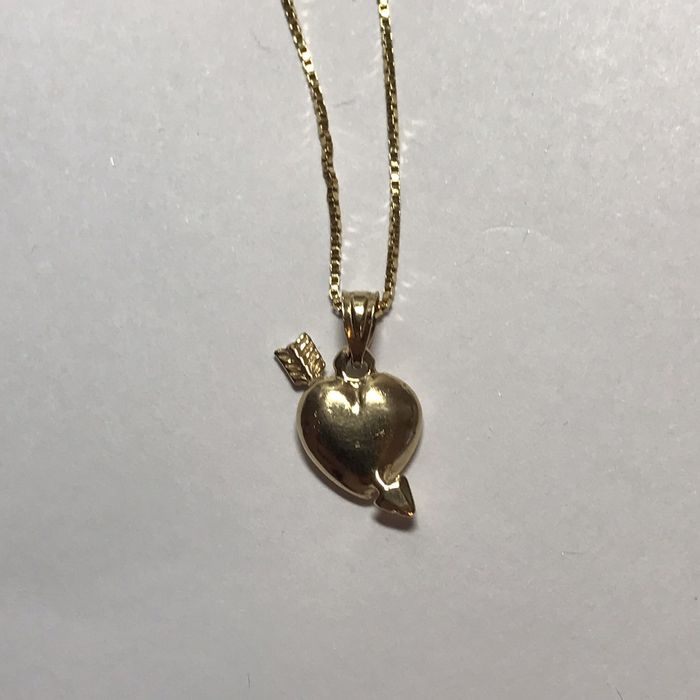 Supreme Supreme SS17 14k Heart Arrow Charm Gold Necklace | Grailed