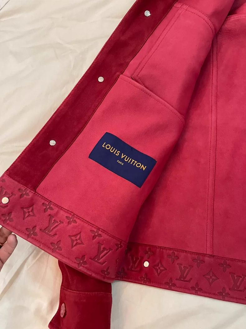 Louis Vuitton classic red suede jacket with logo detailing-dmc Size US L / EU 52-54 / 3 - 3 Thumbnail