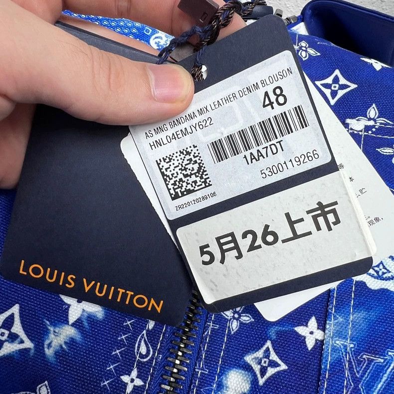 louis vuitton blue leather sleeve jacket-dmc