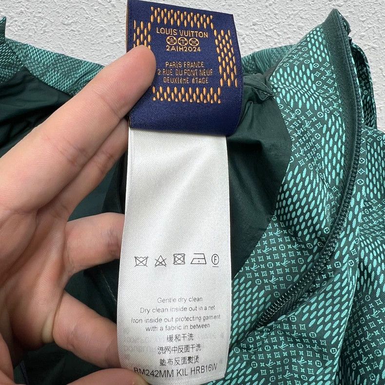 Louis Vuitton louis vuitton ss24 green checkered hooded jacket-dmc Size US L / EU 52-54 / 3 - 4 Thumbnail