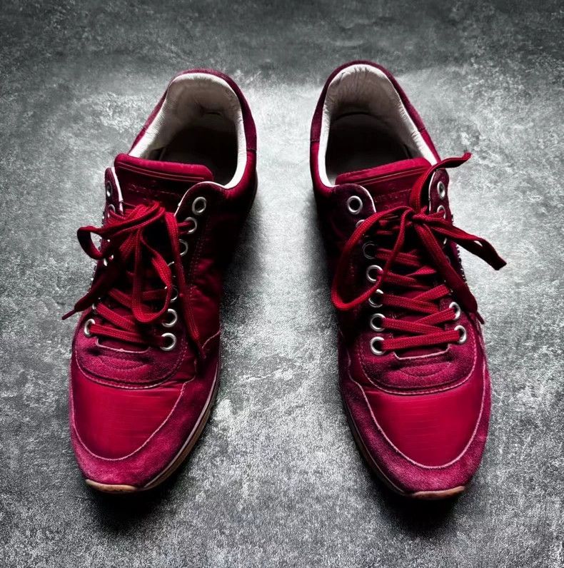 Louis Vuitton louis vuitton red running shoes uk8-dmc Size US 10 / EU 43 - 2 Thumbnail