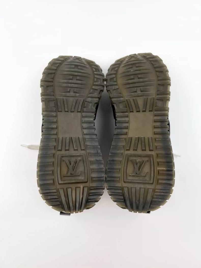 Louis Vuitton louis vuitton black runaway casual shoes-dmc Size US 5.5 / EU 38 - 5 Thumbnail