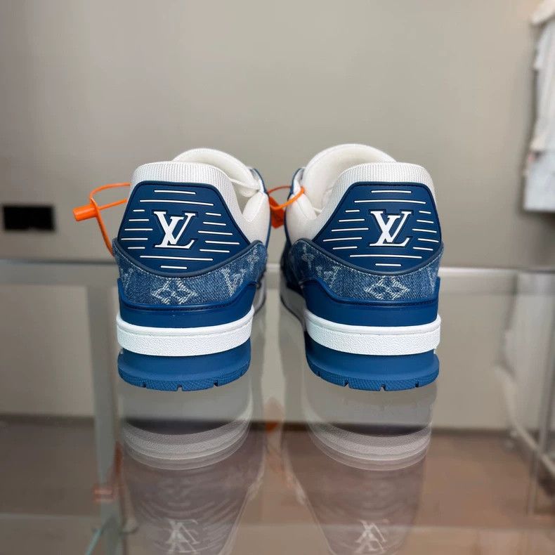 Louis Vuitton louis vuitton lv trainer sneakers in blue-dmc Size US 9 / EU 42 - 5 Thumbnail