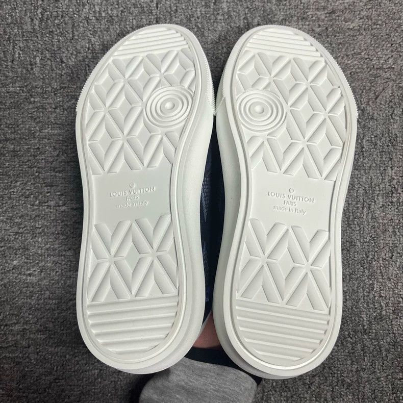 Louis Vuitton louis vuitton blue low-top fashion sneakers-dmc Size US 5.5 / EU 38 - 5 Thumbnail