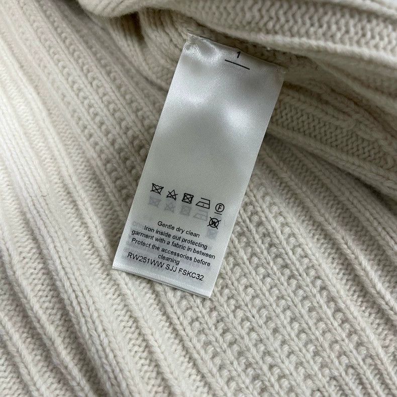 Louis Vuitton louis vuitton new cable knit cardigan-dmc Size US S / EU 44-46 / 1 - 8 Thumbnail