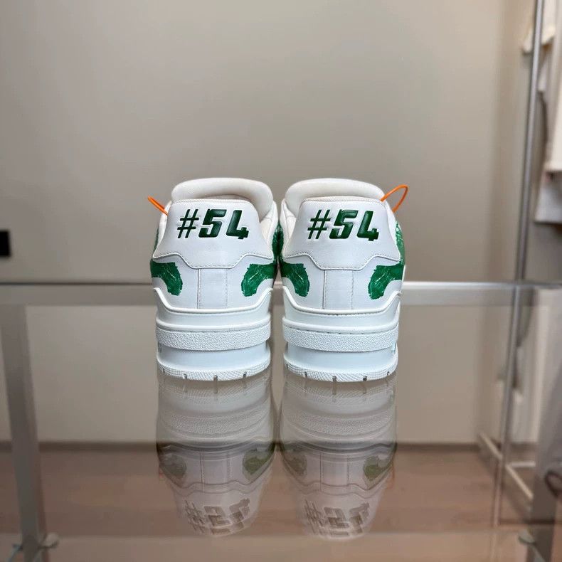 Louis Vuitton louis vuitton lv trainer white green graffiti-dmc Size US 10 / EU 43 - 4 Thumbnail