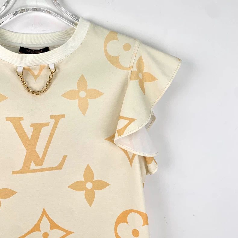 Louis Vuitton louis vuitton beige logo cotton tee shirt-dmc Size US S / EU 44-46 / 1 - 3 Thumbnail