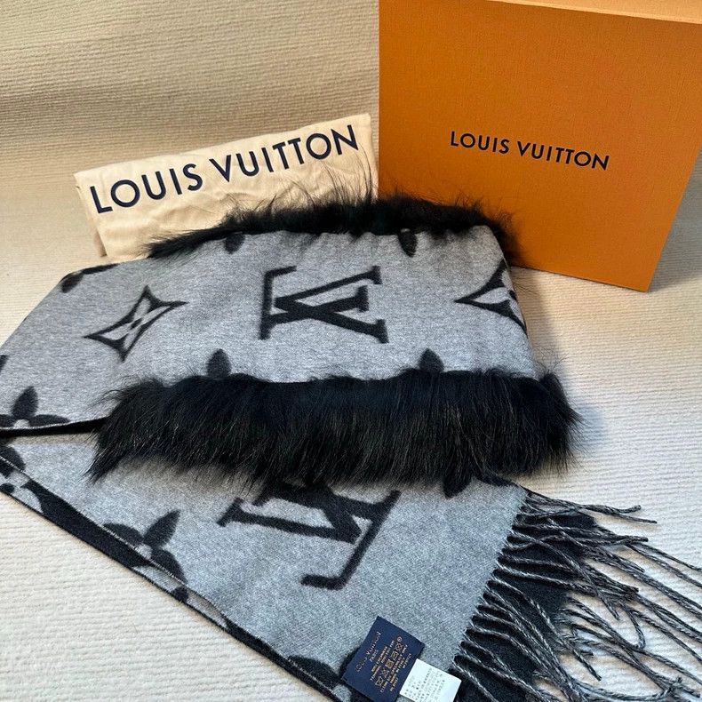 Louis Vuitton luxurious black cashmere and fox fur scarf-dmc Size ONE SIZE - 2 Thumbnail