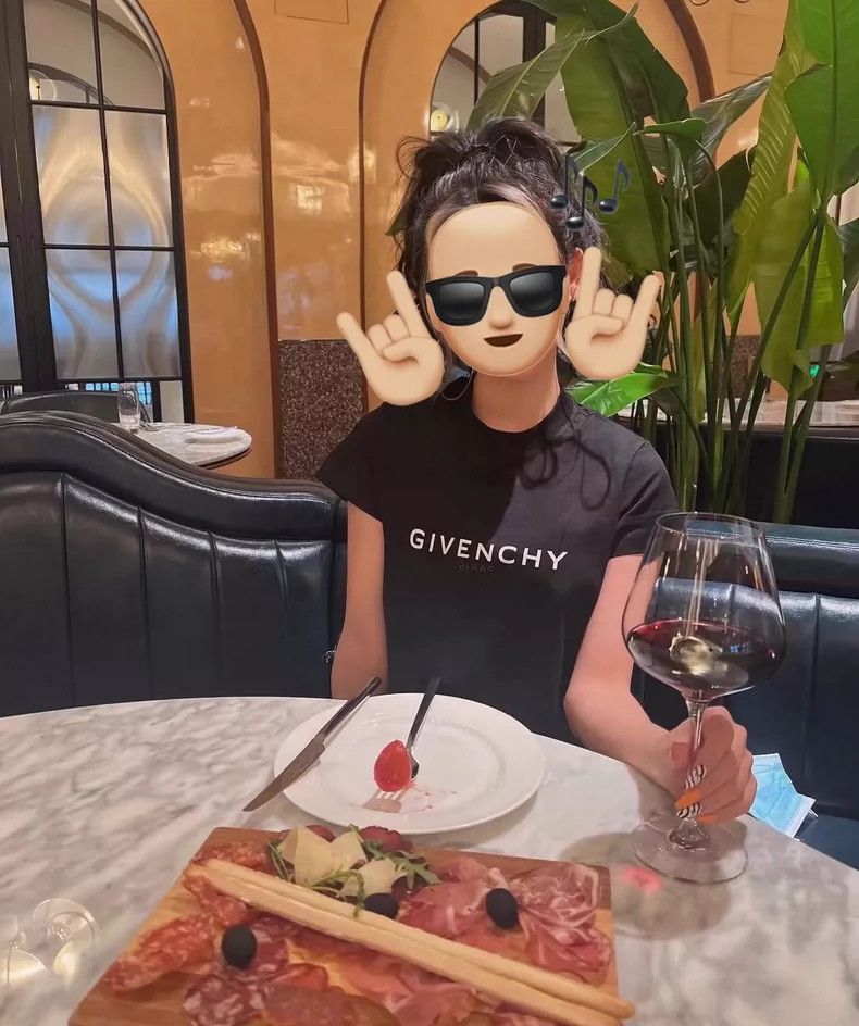 Givenchy givenchy classic black t-shirt with logo-dmc Size US XS / EU 42 / 0 - 2 Thumbnail