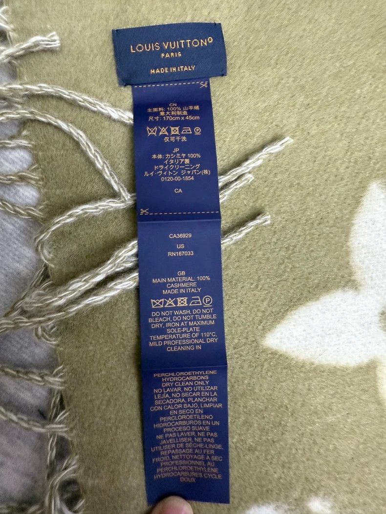 Louis Vuitton louis vuitton reversible cashmere scarf-dmc Size ONE SIZE - 3 Thumbnail