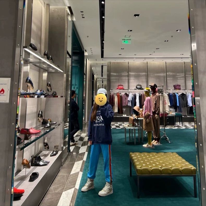 Gucci blue side stripe Gucci pants-dmc Size US 31 - 7 Thumbnail