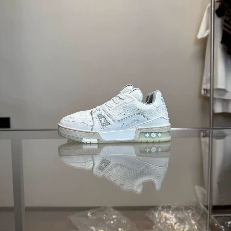 Louis Vuitton louis vuitton trainer sneakers in white cement-dmc Size US 5 / EU 37 - 4 Thumbnail
