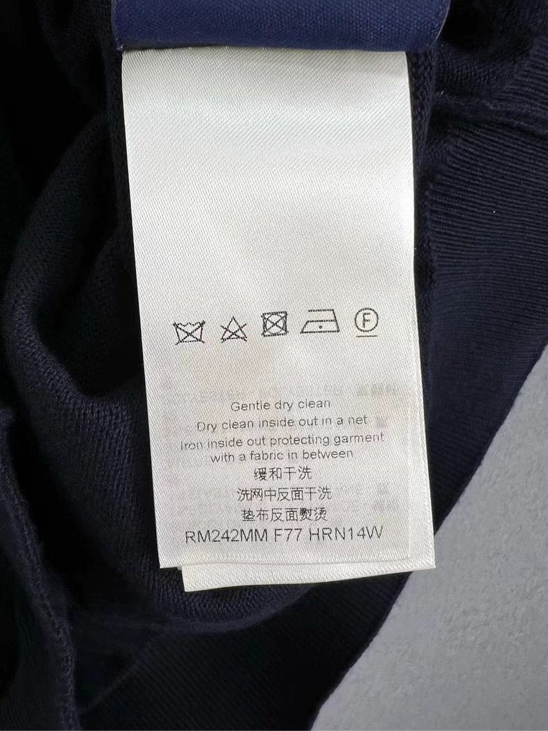 Louis Vuitton louis vuitton collaborative short sleeve polo-dmc Size US M / EU 48-50 / 2 - 5 Thumbnail