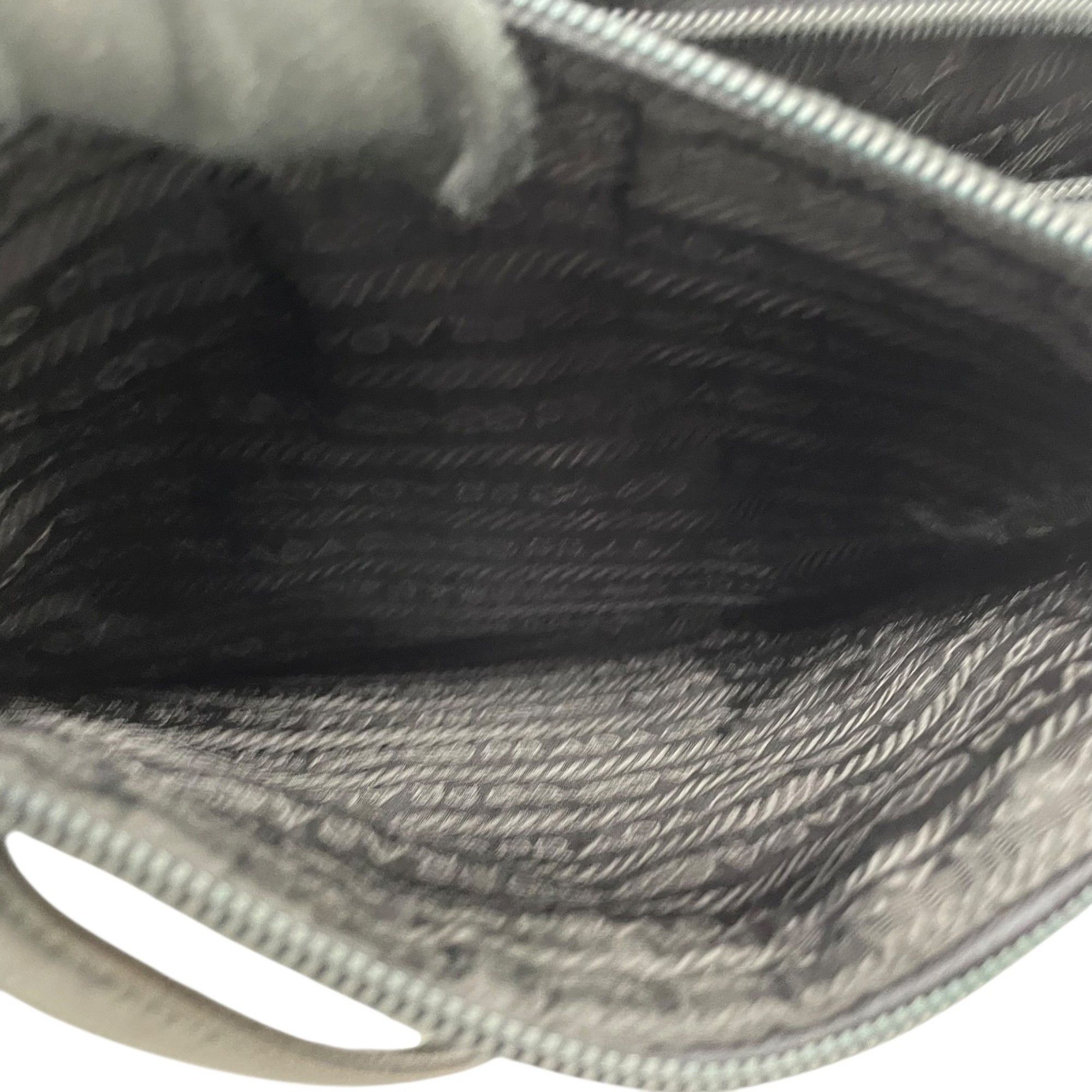Prada Prada Tessuto tote Size ONE SIZE - 18 Thumbnail
