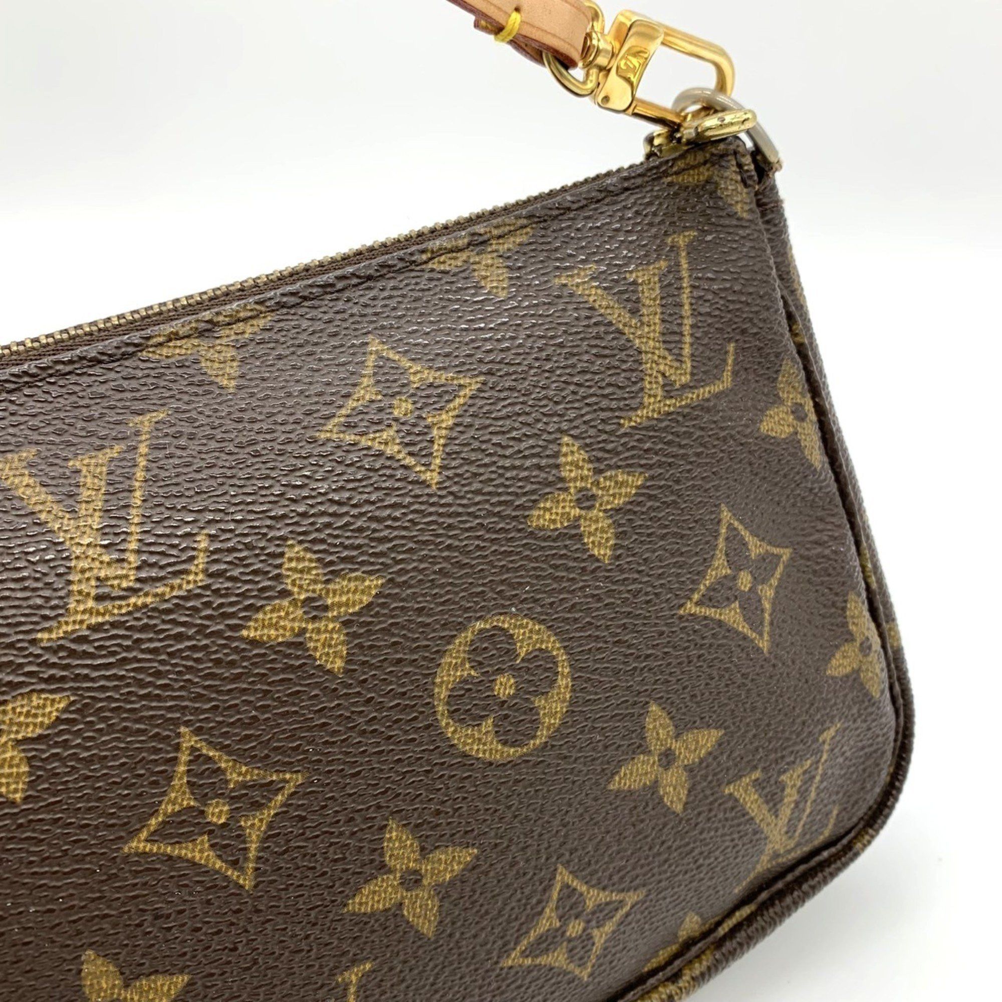 Louis Vuitton Louis Vuitton Pochette Accessoire clutch Size ONE SIZE - 10 Thumbnail