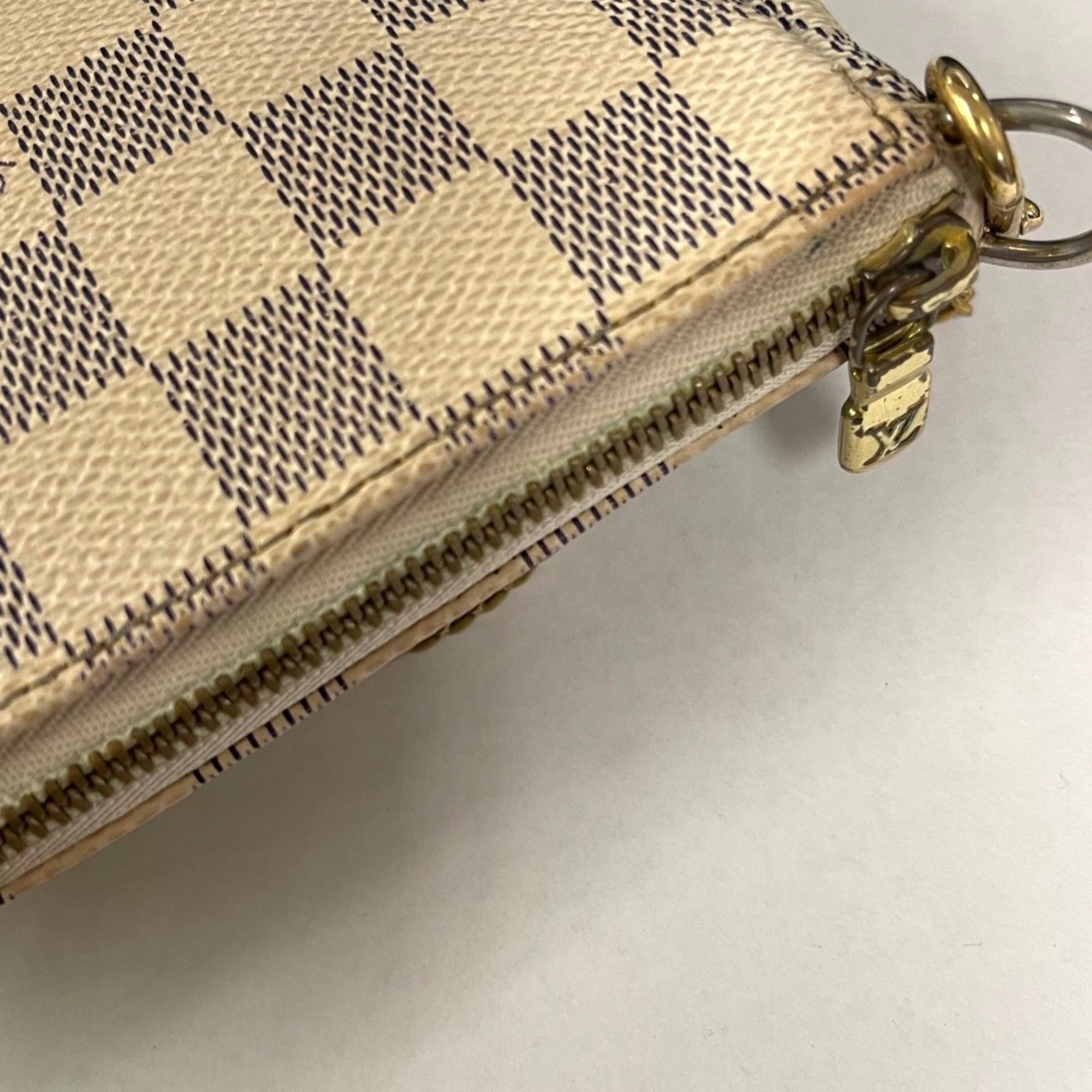 Louis Vuitton Louis Vuitton Mini Pochette Accessoires clutch Size ONE SIZE - 10 Thumbnail
