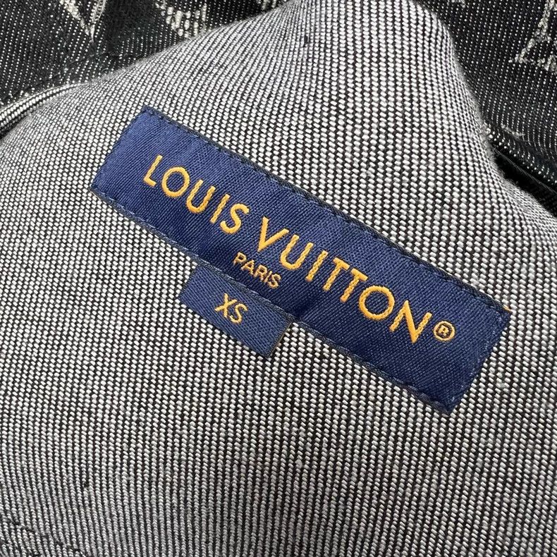 Louis Vuitton louis vuitton short sleeve denim shirt-dmc Size US XS / EU 42 / 0 - 3 Thumbnail