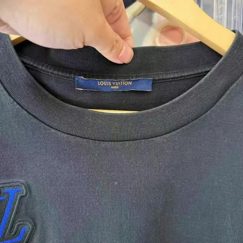 Louis Vuitton lv nba collaboration graphic t-shirt-dmc Size US XL / EU 56 / 4 - 3 Thumbnail