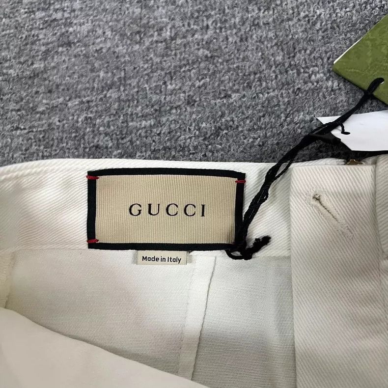 Gucci gucci white short skirt with buckle design-dmc Size US 31 - 5 Thumbnail