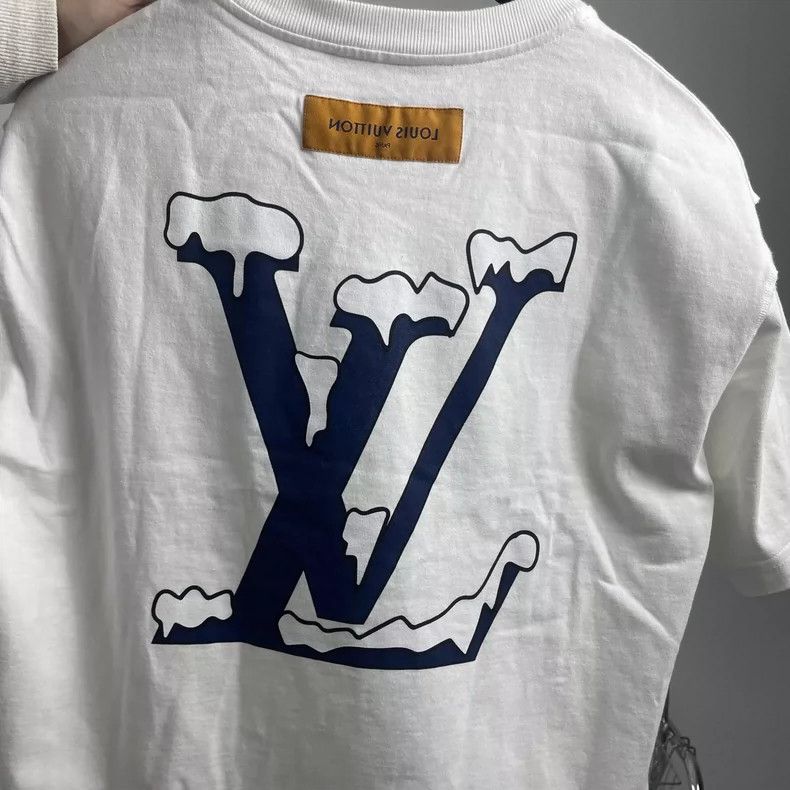 Louis Vuitton louis vuitton short sleeve t-shirt-dmc Size US L / EU 52-54 / 3 - 3 Thumbnail