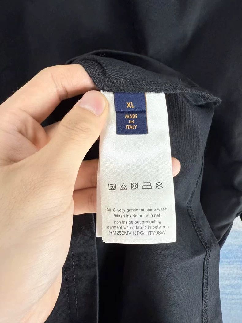 Louis Vuitton Louis Vuitton Black Gradient Short Sleeve Shirt-dmc Size US XL / EU 56 / 4 - 4 Thumbnail