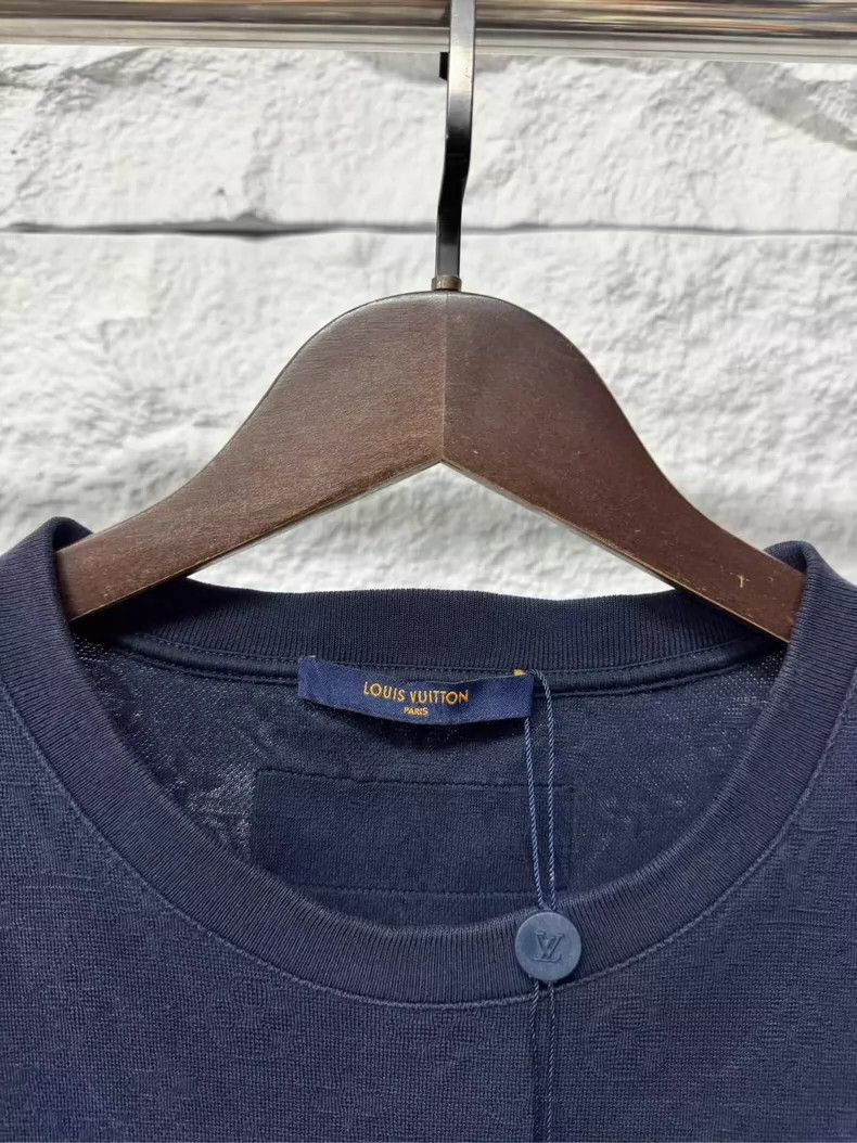 Louis Vuitton louis vuitton ocean theme short sleeve shirt-dmc Size US S / EU 44-46 / 1 - 2 Thumbnail