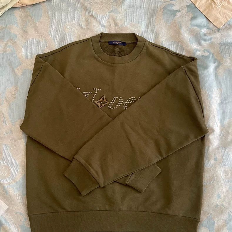 Louis Vuitton louis vuitton oversized sweatshirt in olive green-dmc Size US M / EU 48-50 / 2 - 2 Thumbnail