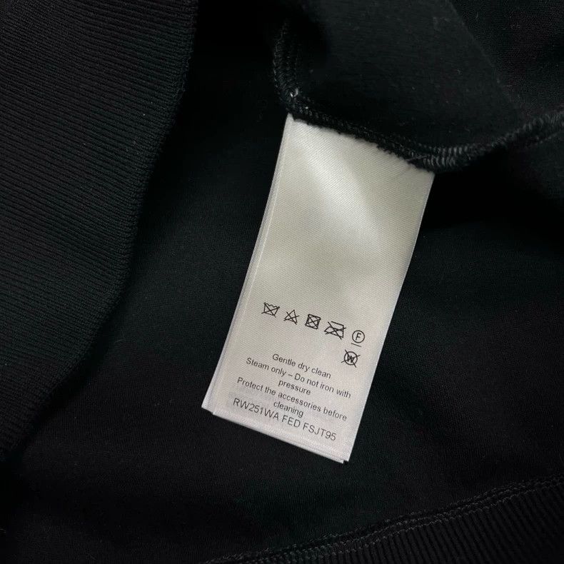 Louis Vuitton louis vuitton black logo sweatshirt with studs-dmc Size US L / EU 52-54 / 3 - 4 Thumbnail